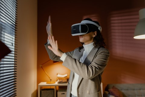 Image for event: Virtual Reality: Around the World!